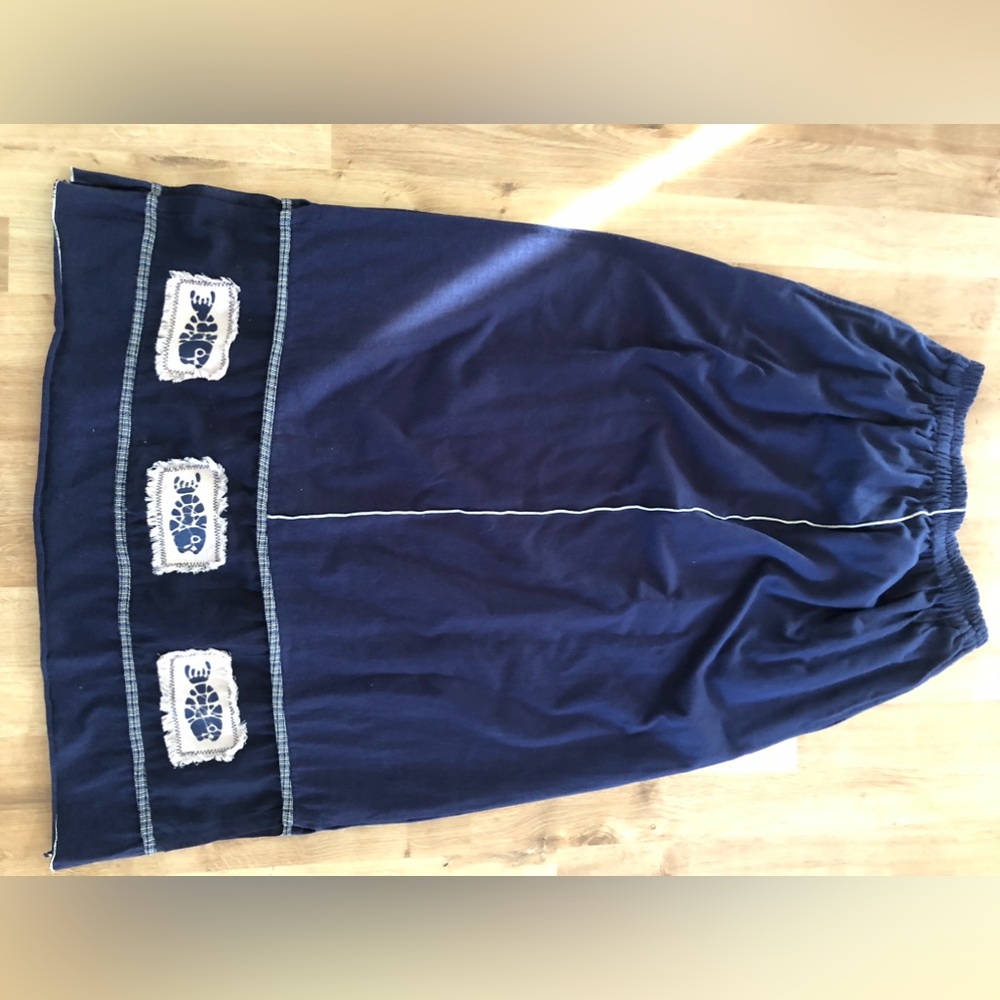 ASIAN CREATIONS Long Skirt with Beautiful Fish Motif Along the Bottom Size M
